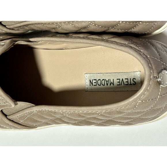 Steve Madden Women's Zaander Quilted Slip-On Sneakers Size 12 - Picture 6 of 9